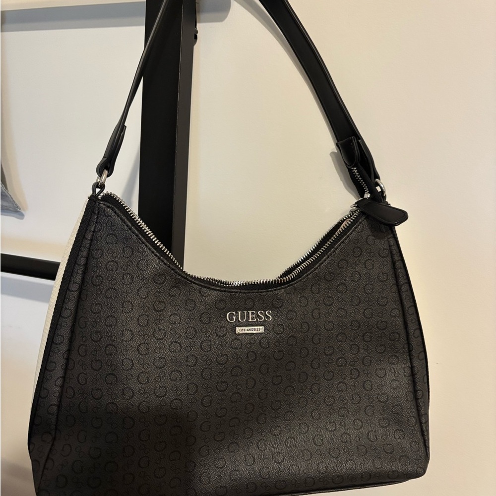 Guess Black Minimalist Shoulder Bag